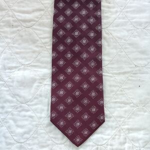 Elegant Georgemanns Burgundy Patterned Silk Tie. Very Armani Look And Touch